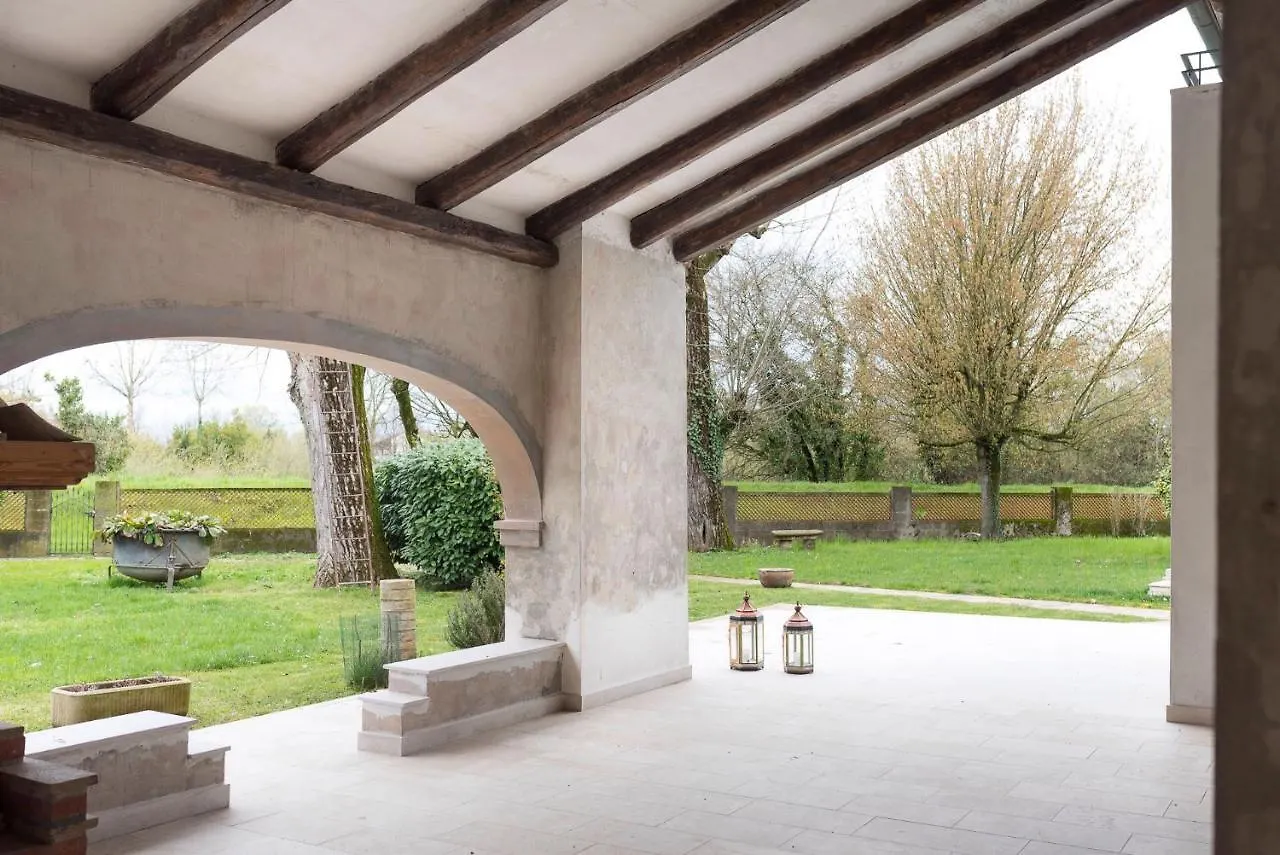 Relais Ca' Meridiana Quarto dʼAltino Bed & Breakfast